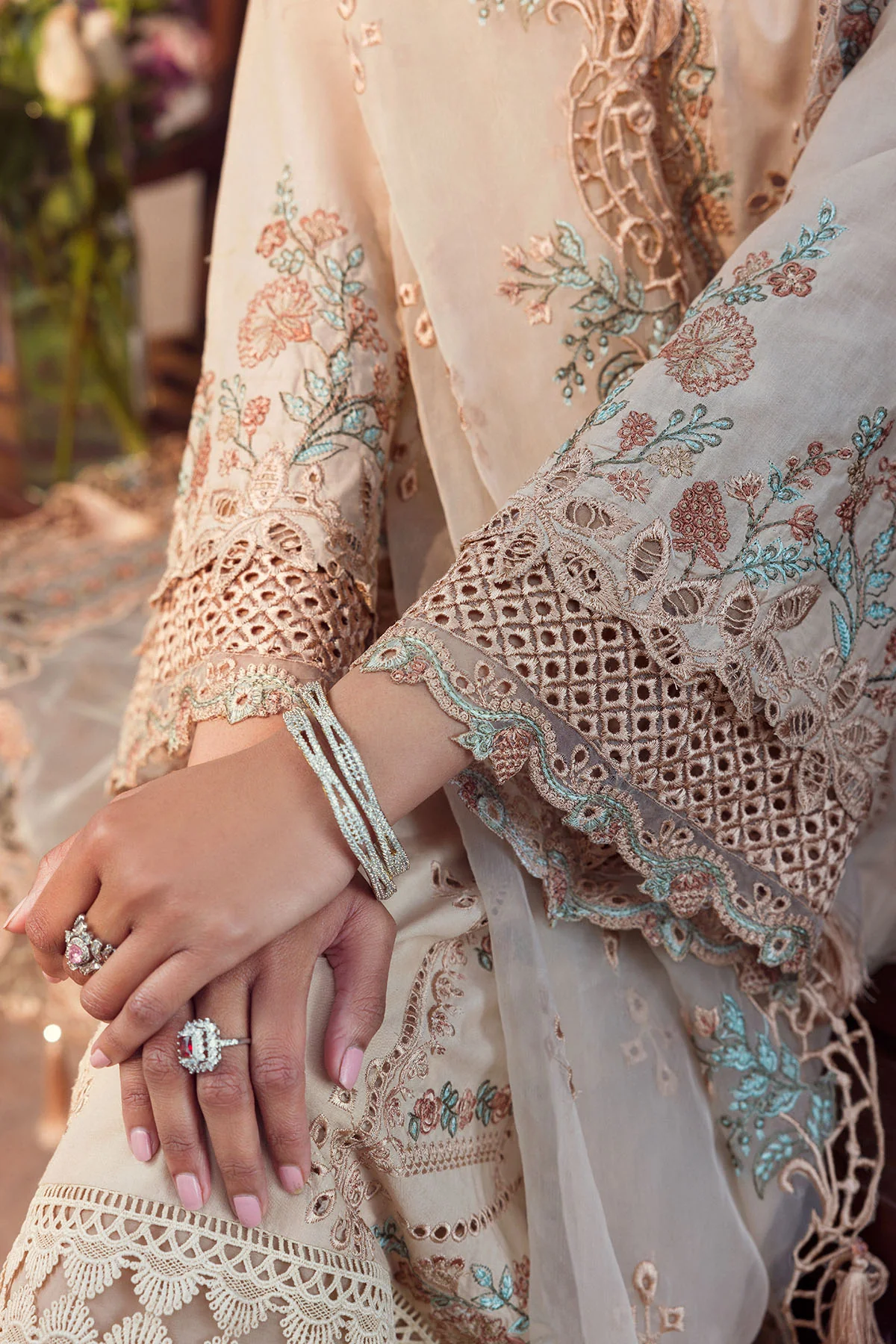 4426-JANNAT EMBROIDERED LAWN UNSTITCHED - Image 3